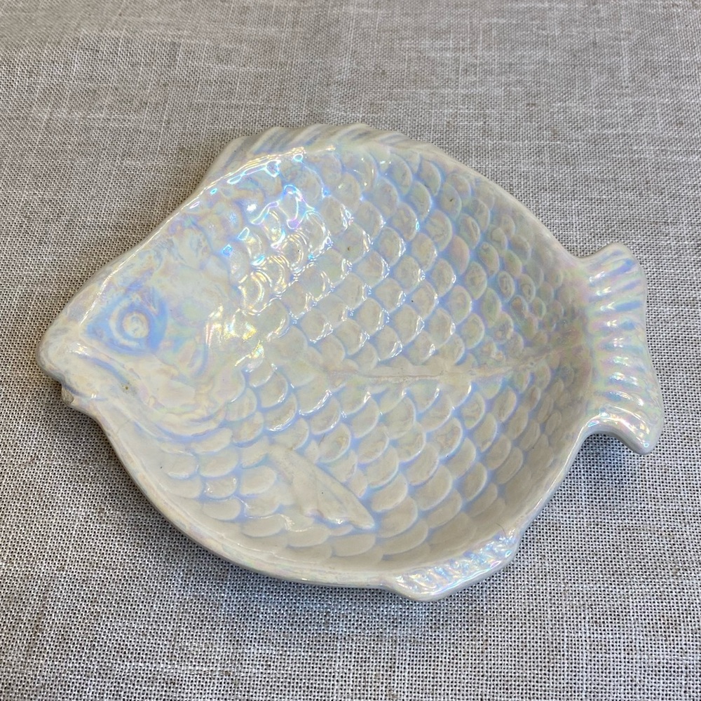 Vintage ceramic decorative trinket dish iridescent.